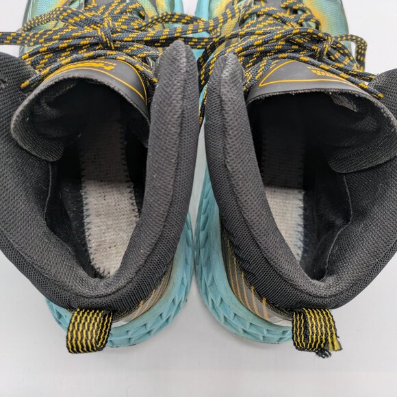 Hoka One One Women's 9.5 Speedgoat Mid 2 GTX Trail Running Shoe Boot - Picture 3 of 14